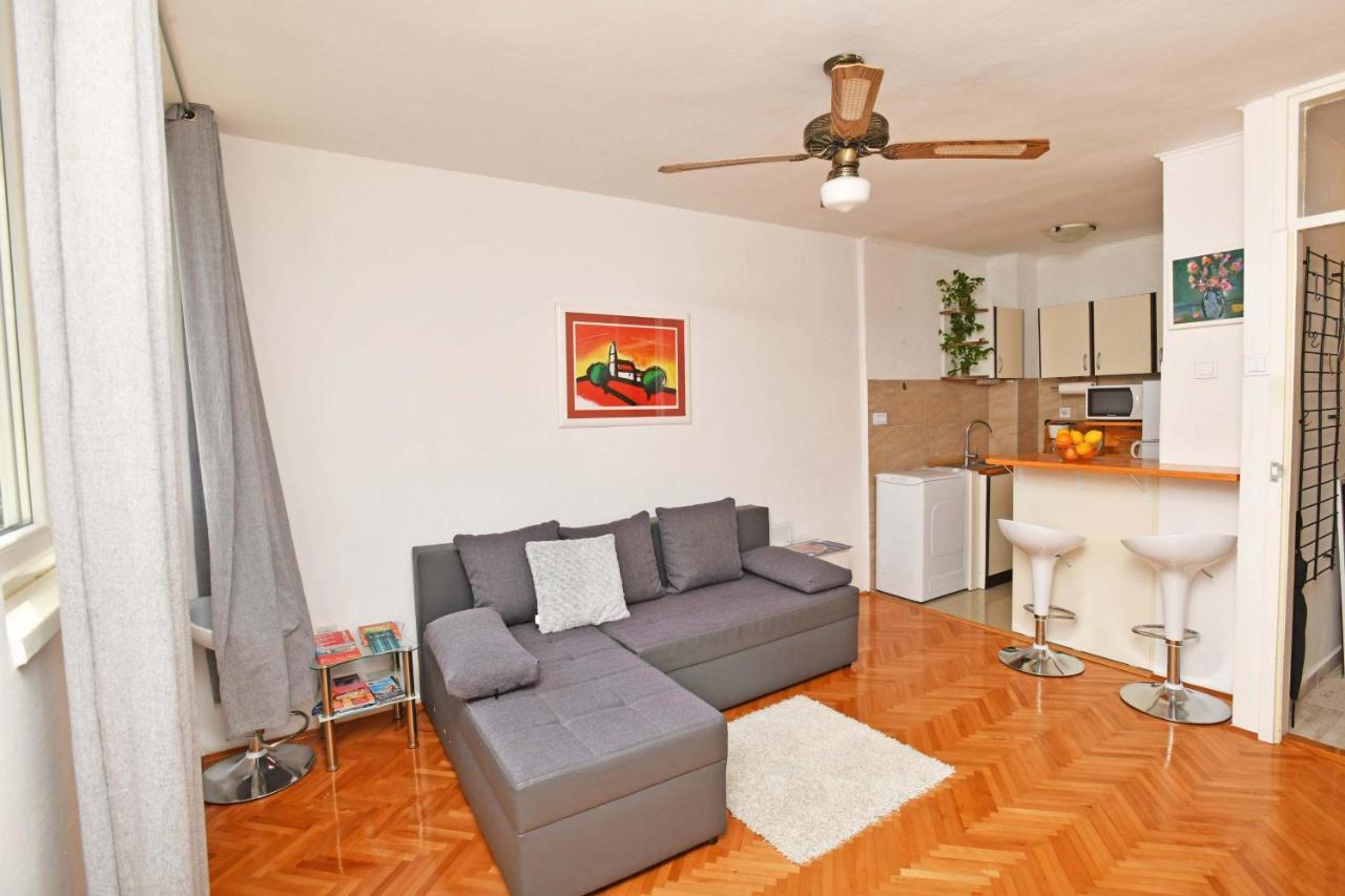 Demass Apartment - Cozy, Free Parking And Wifi Dubrovnik Luaran gambar