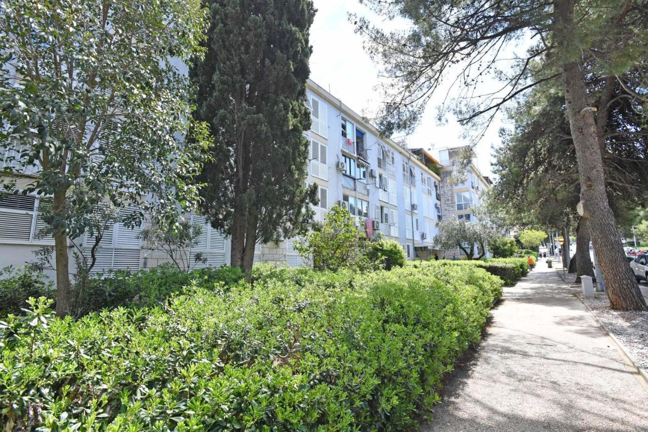 Demass Apartment - Cozy, Free Parking And Wifi Dubrovnik Luaran gambar