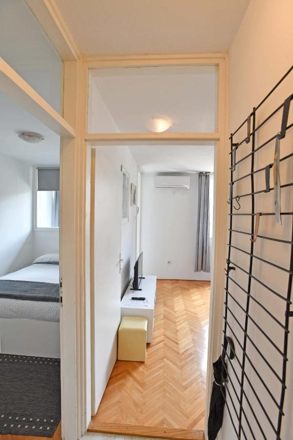 Demass Apartment - Cozy, Free Parking And Wifi Dubrovnik Luaran gambar